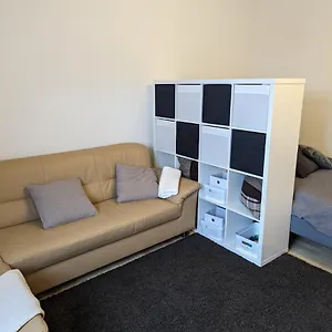 Apartment Am Theater